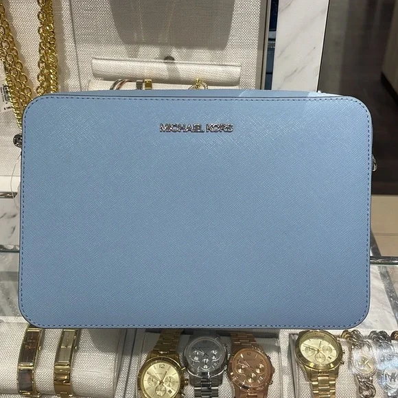 MICHAEL KORS Jet Set Large Saffiano Leather Crossbody Bag
LIGHT SKY
NWT - Picture 10 of 16